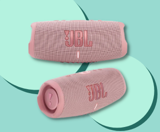 Music Junkies, Rejoice! The JBL Charge 5 Gives You 20 Hours of Playtime and it’s Less P1,000 Right Now